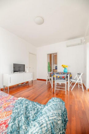Bright and quiet apartment close to Milan fair